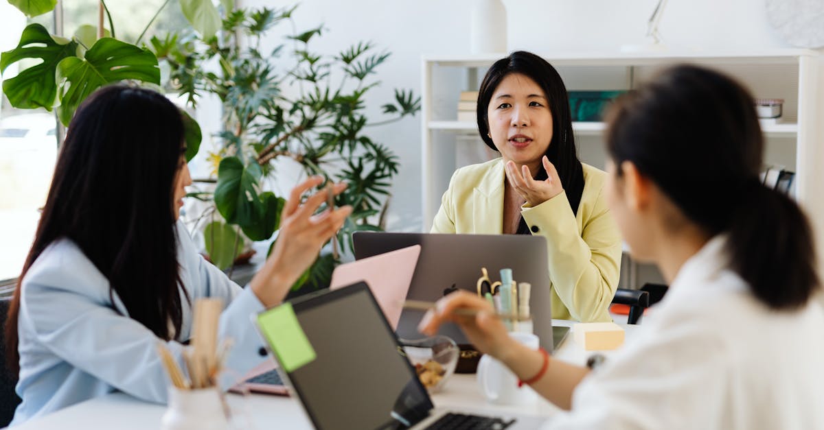 ucloud实名账号:猫秘app详情下载教程