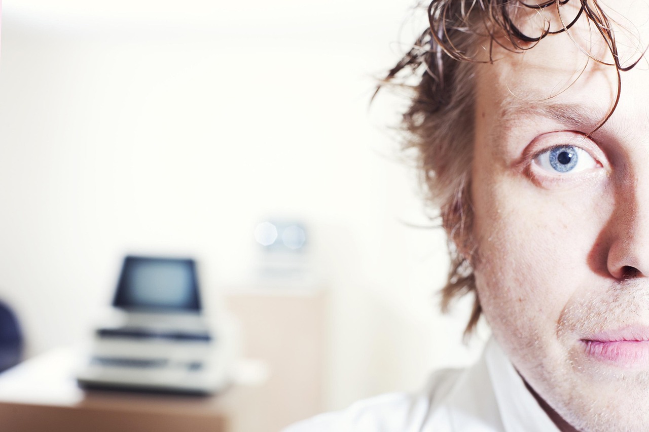 微信号买卖:注册账号红包